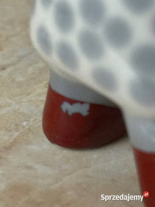 Figurka koleżanki Porcelana i szkło Mielec