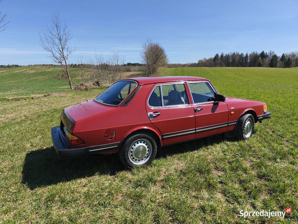 Saab 900 sedan 100KM warmińsko-mazurskie Morąg
