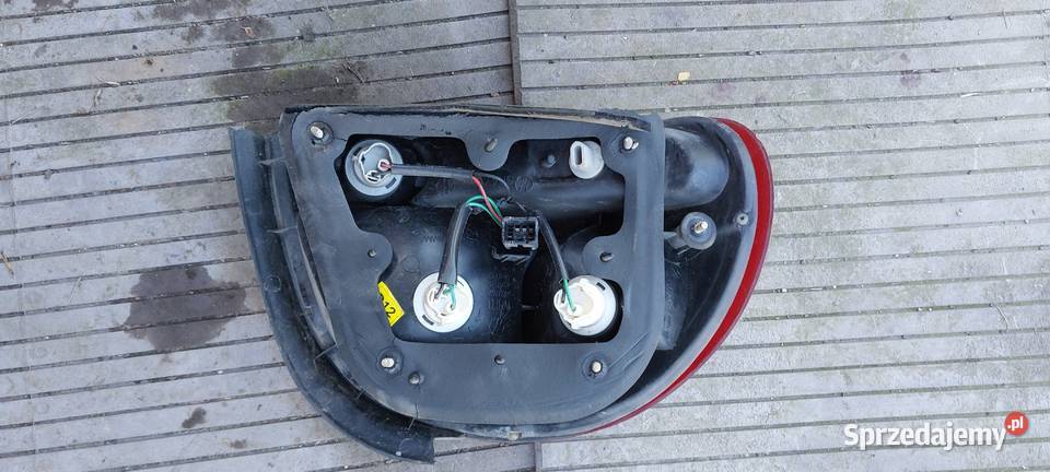 Hyundai accent 1994 1998 lampa tył prawa lewa Wrocław sprzedam