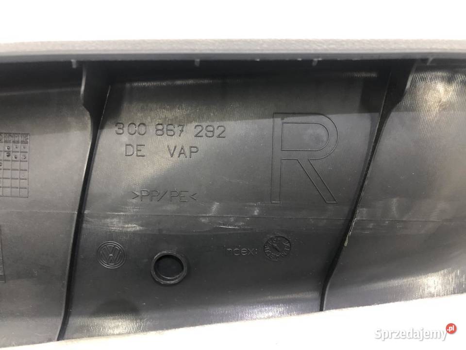 OSŁONA SŁUPKA PRAWA VW PASSAT B6 3C0867292