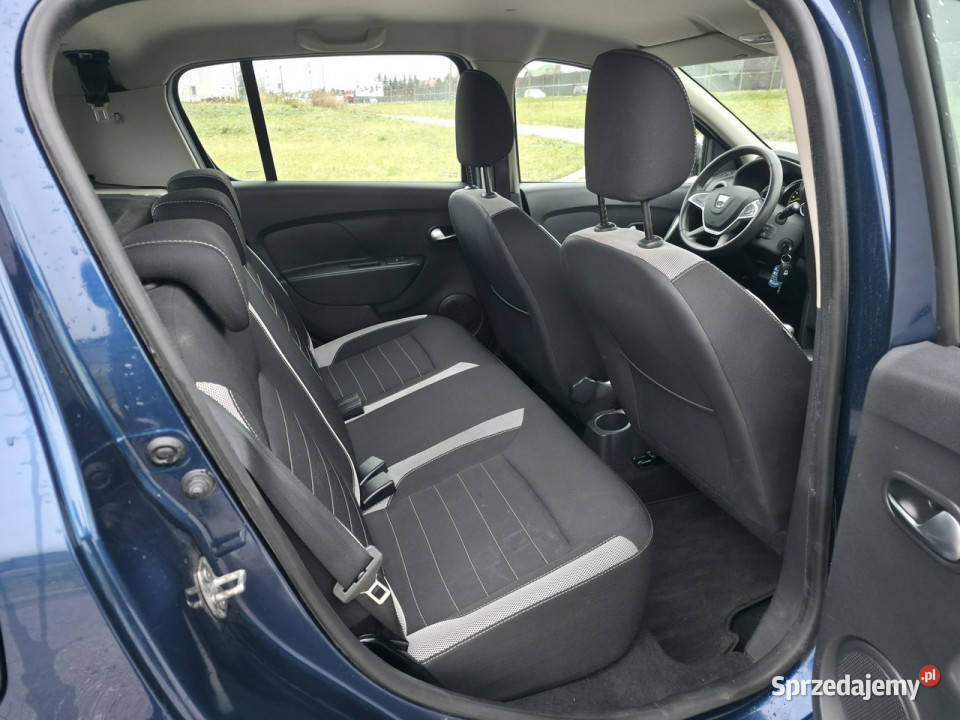 Dacia Sandero Stepway 09 Benzyna Serwisowany elektrochrom. lusterka boczne Piekoszów sprzedam