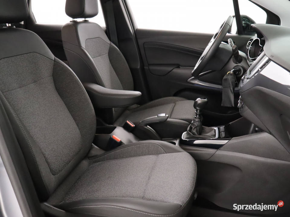 Opel Crossland 12 Turbo elektryczne szyby sprzedam