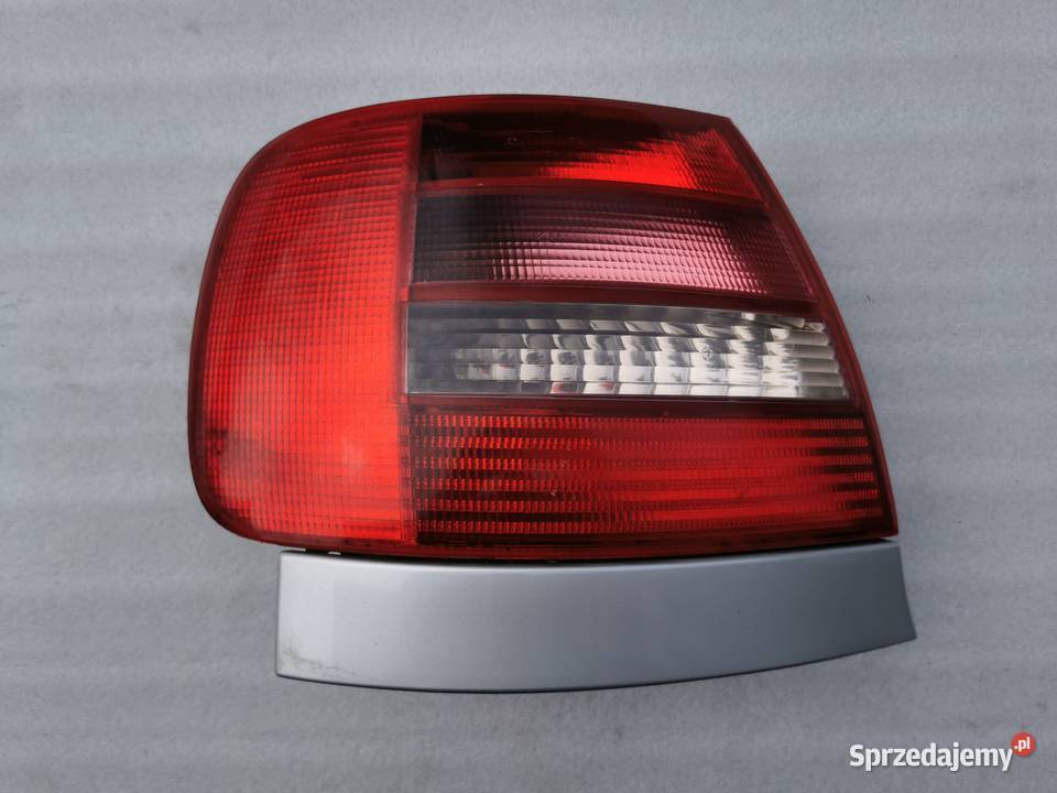 Lampa Lewy Tył Tylna Lewa Audi A4 B5 Sedan Lift Lewe Wyszków sprzedam