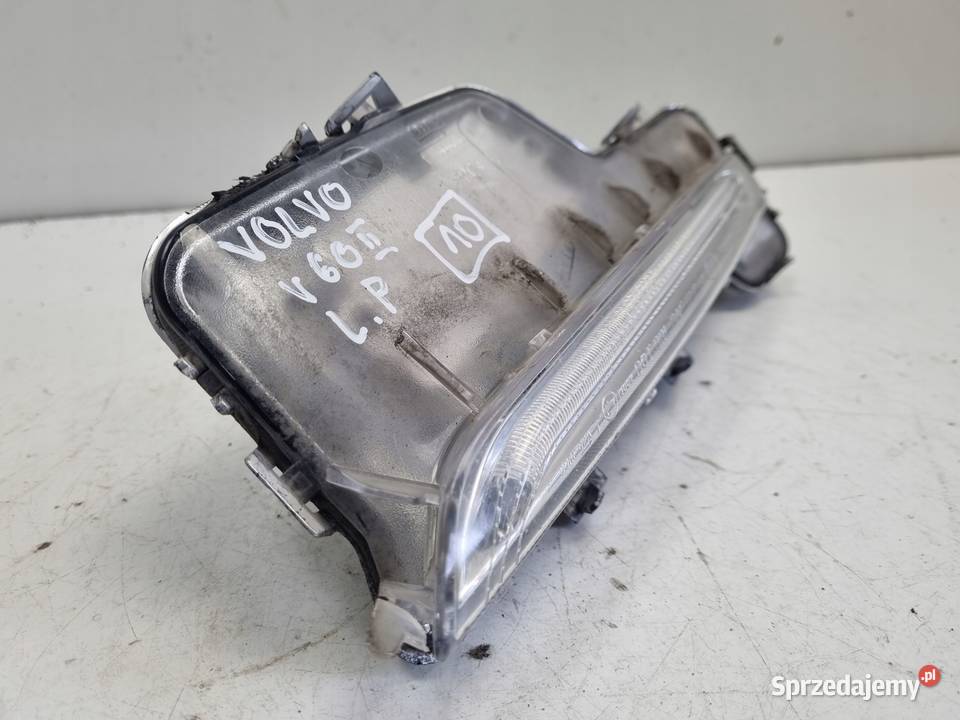 Volvo S60 II V60 LIFT PRZEDNI HALOGEN LEWY PRZÓD osobowe Janów sprzedam