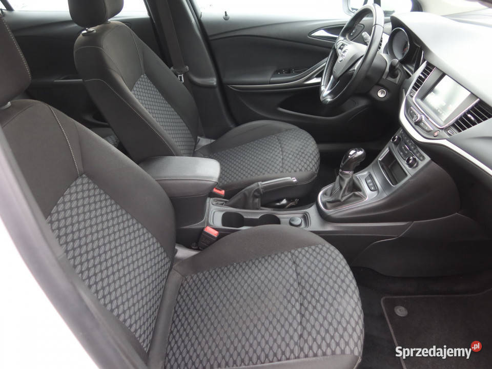 Opel Astra 10 Turbo sprzedam