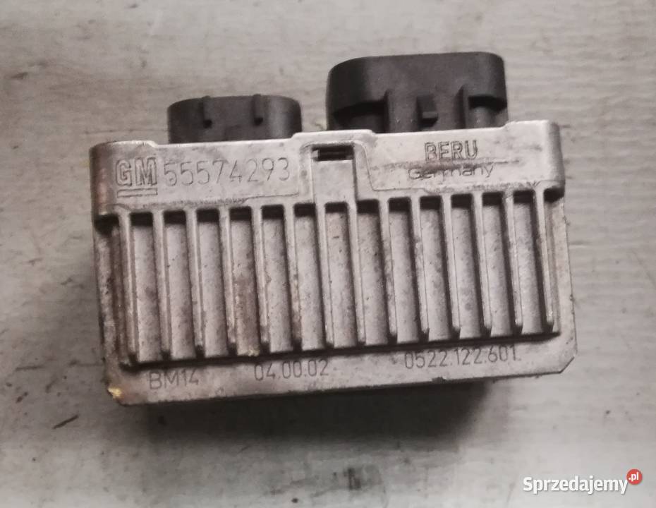 Przekaźnik świec żarowych Opel 55574293 Suchedniów sprzedam