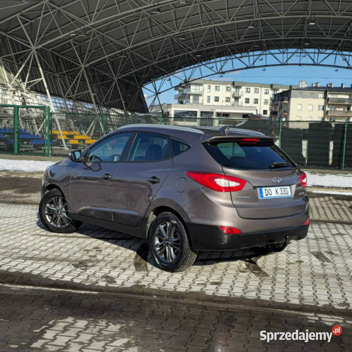 Hyundai ix35 Hyundai ix35 blue 16 2WD Finale brązowy Ostrów Mazowiecka