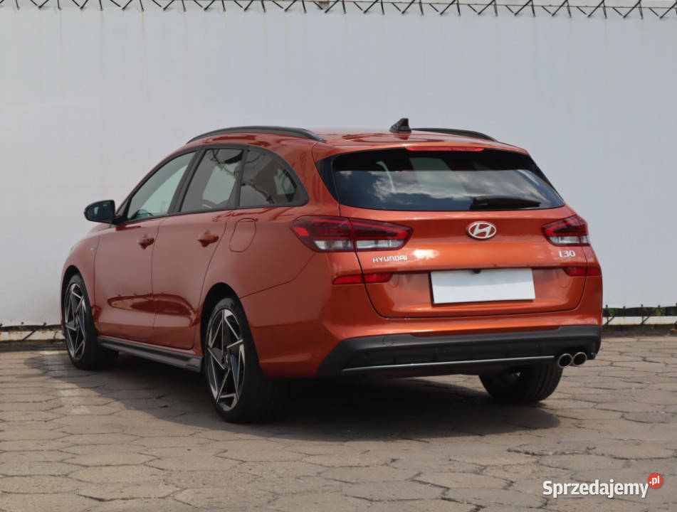 Hyundai i30 15 TGDI MHEV 48V kamera cofania Łódź