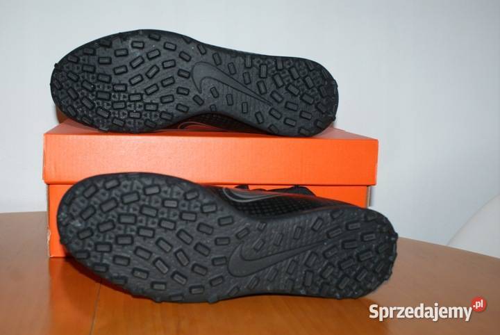 BUTY PIŁKARSKIE NIKE SUPERFLY 8 CLUB TF DJ2909 Toruń