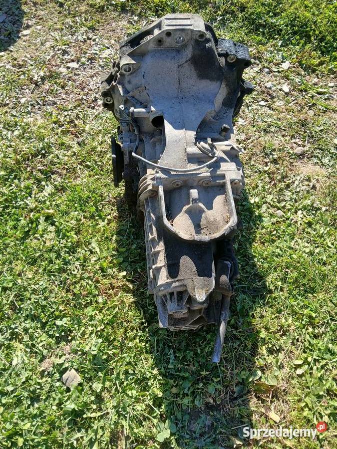 Skrzynia biegów Audi A4 b5 DHL osobowe Szerzyny sprzedam