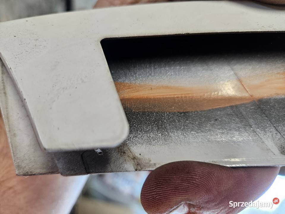 PORSCHE CAYENNE 7P5 LISTWA LEWA ZDERZAKA PRZÓD osobowe wielkopolskie Międzychód