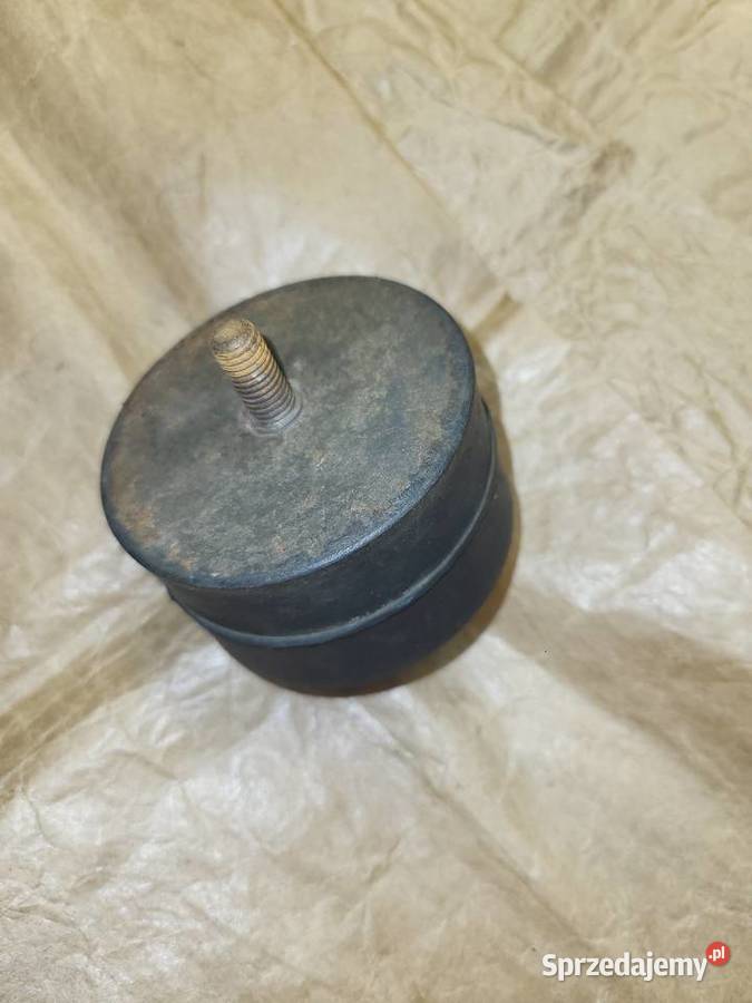 Trabant 601 Nowa poduszka tylna silnika i Piaseczno sprzedam