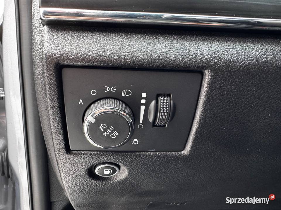 Jeep Grand Cherokee Limited 63000 Rok produkcji 2019 Pabianice