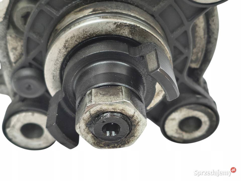 POMPA WTRYSKOWA Volvo V60 XC60 20 D3 31272896 osobowe Chełm