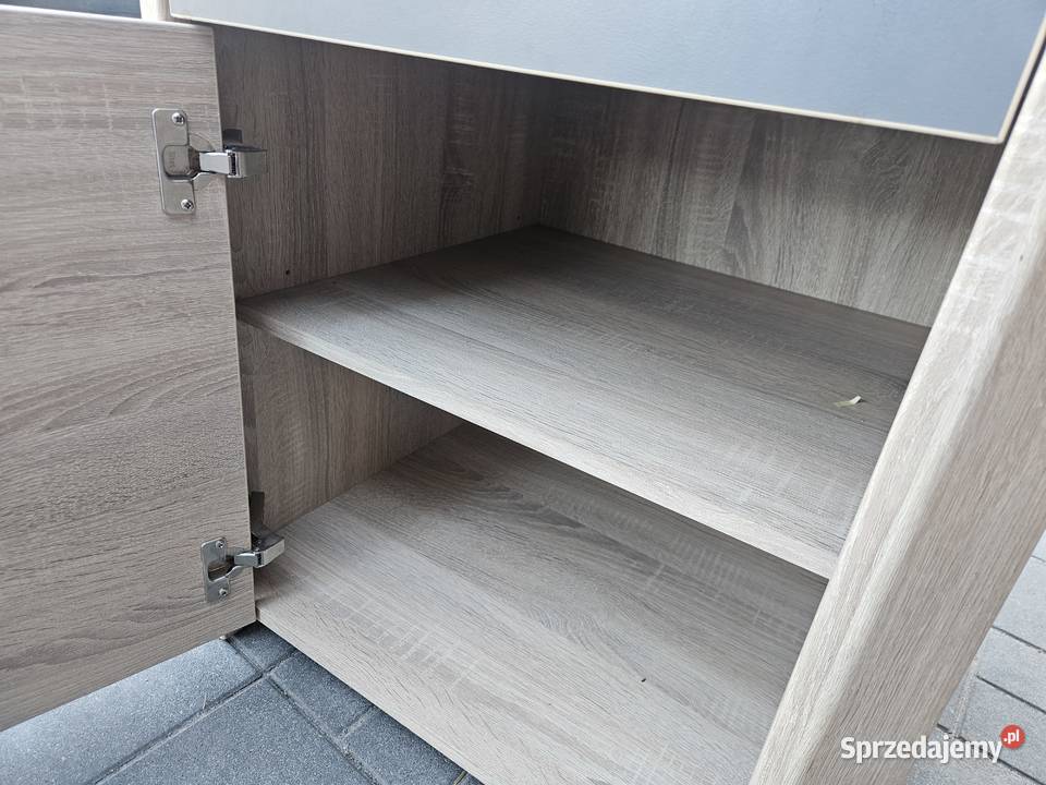 Sprzedam biórko Marki