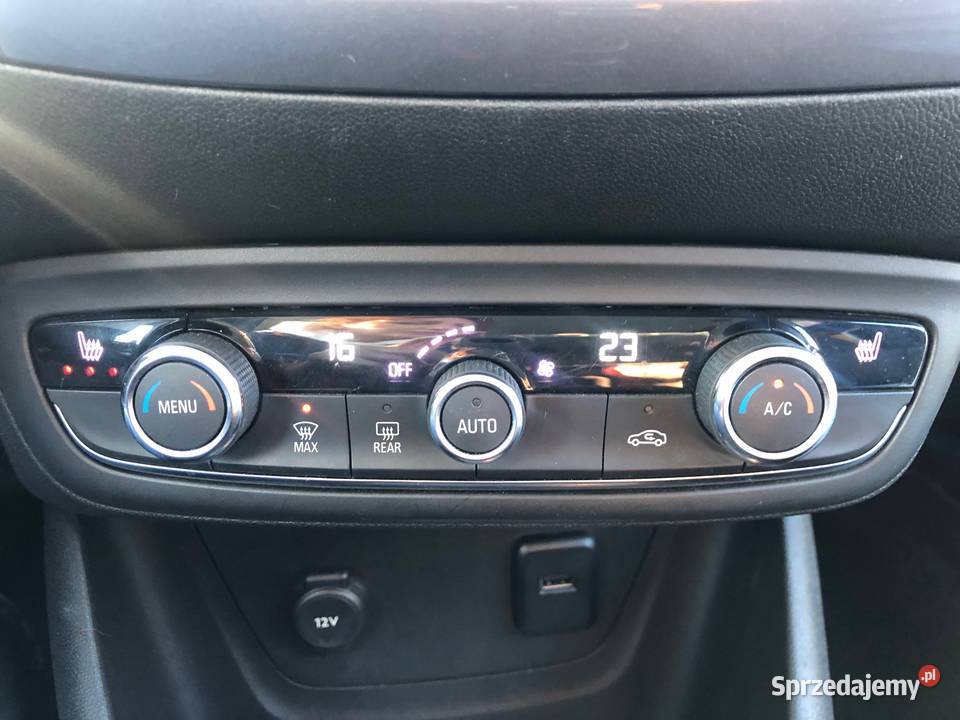 Opel Crossland X Grzana kierownica fotele bogata Opel