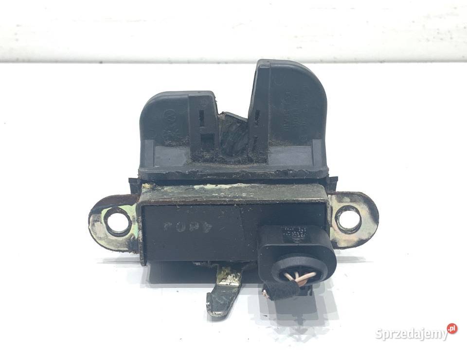 ZAMEK KLAPY TYŁ VW GOLF V Hatchback 1K6827505B
