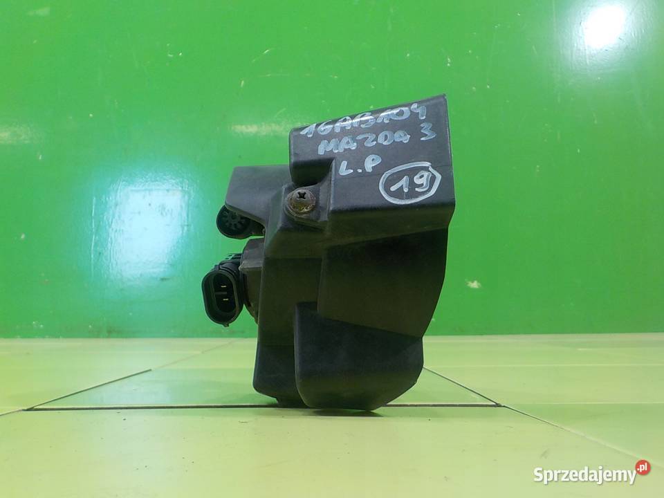 MAZDA 3 BM III 22 D 15r SEDAN 4D halogen lewy mazowieckie Suków