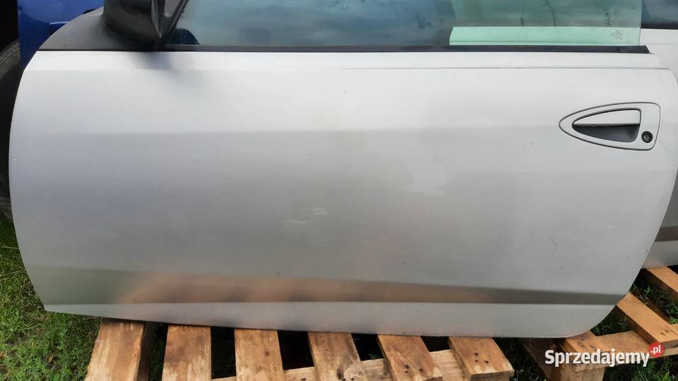 drzwi kompletne Ford Cougar prawe lewe SREBRNE Dębno
