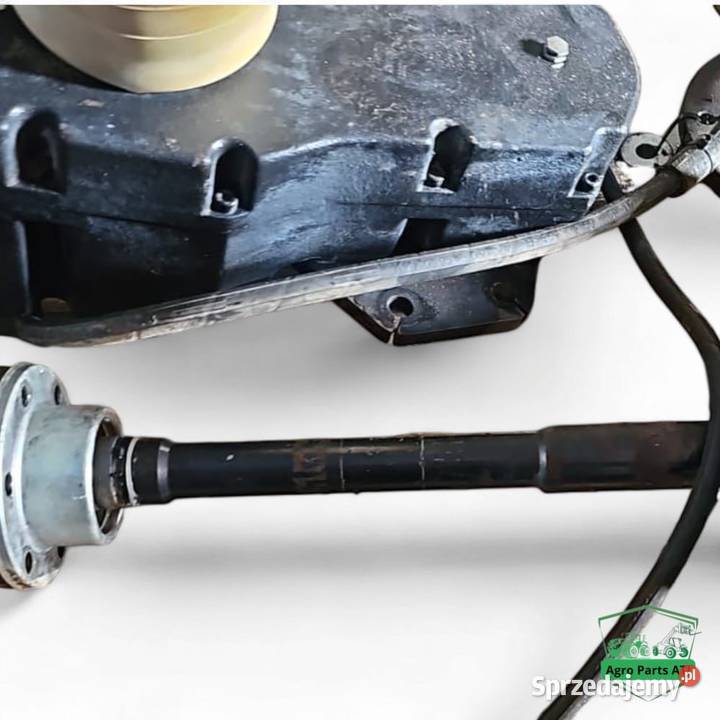 Przekładnia PTO 84295659 CNH 87592707 Holland Rolnictwo Ciechanowiec sprzedam