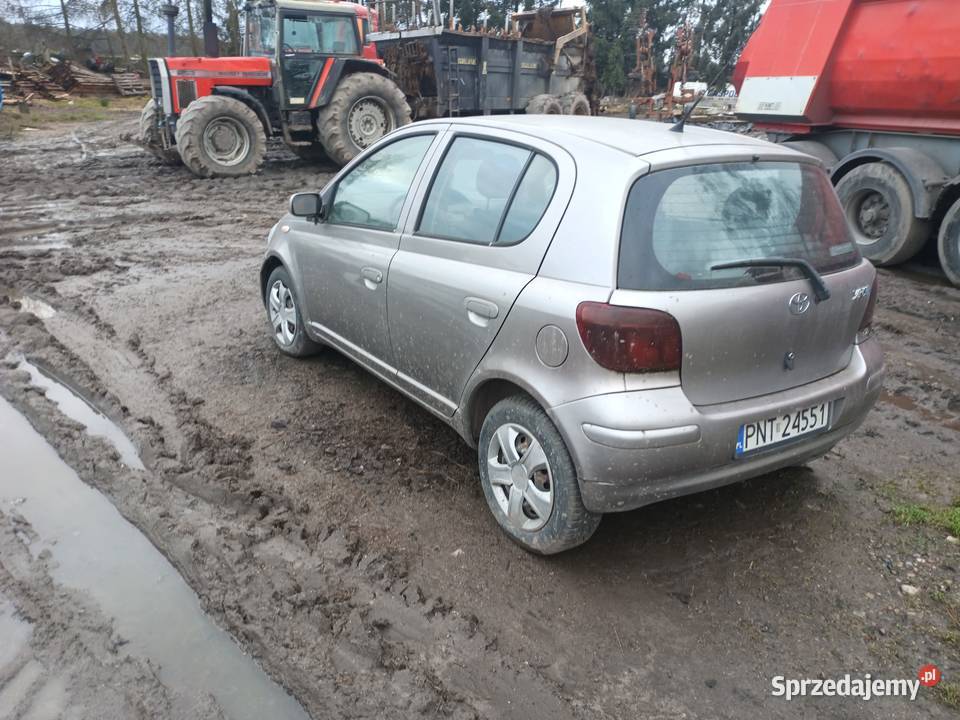 Syndyk sprzeda samochód Toyota Yaris produkcji Bolewice sprzedam