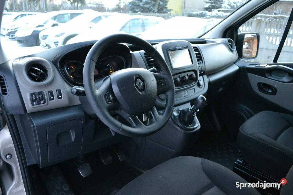 Renault Trafic SerwiswanyKlimaTempomat 16DCI 140 kurtyny powietrzne Częstochowa sprzedam