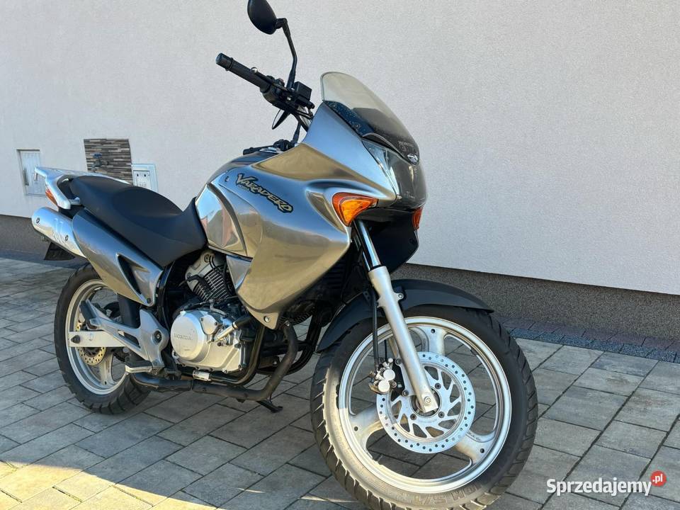 Honda Varadero 125 benzyna Honda Kusięta
