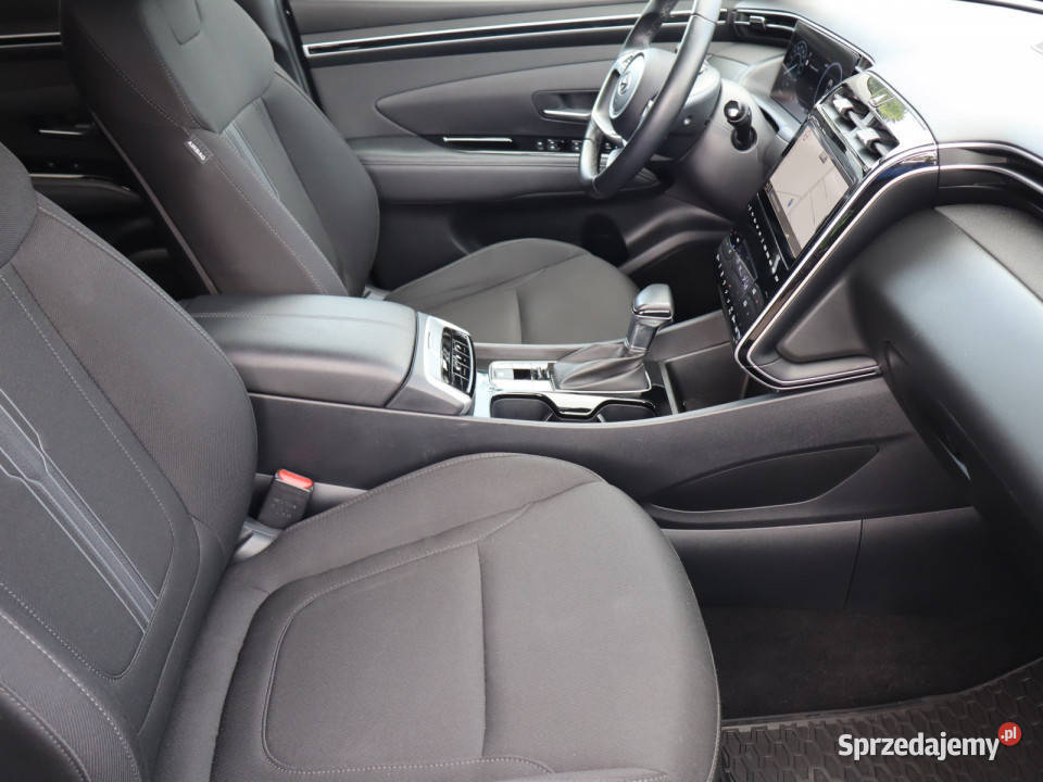 Hyundai Tucson 16 TGDI 48V MHEV wielofunkcyjna kierownica Katowice