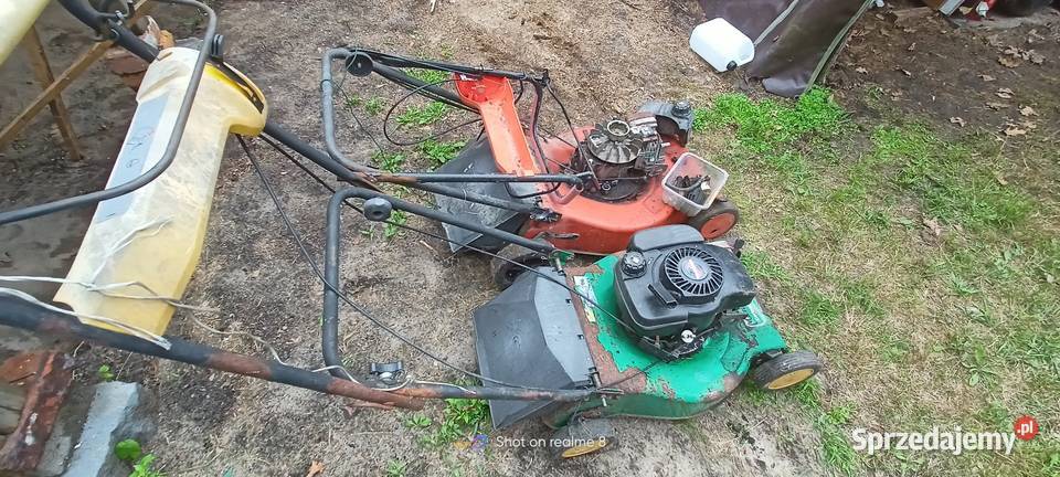 Kosiarka spalinowa dwie sztuki 160 Kosiarki spalinowe