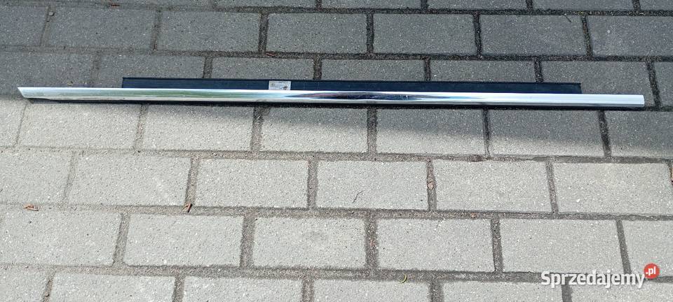 Listwa Uszczelka Zgarniająca Szyby Drzwi Lewy