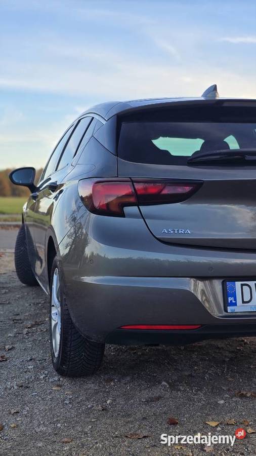 OPEL ASTRA 14 Benzyna Elite Polski Salon
