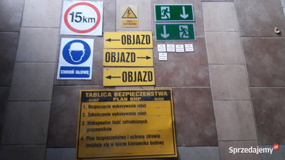tablica informacyjna różne treści Stobierna