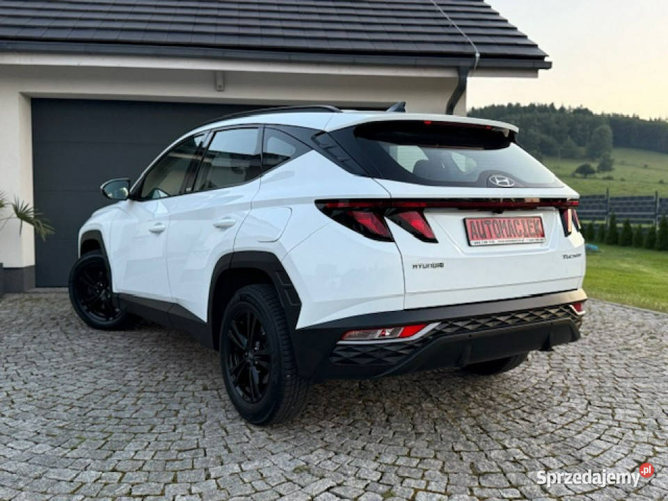 Hyundai Tucson NAVIGACJA KAMERA PODGRZEWANE nieuszkodzony