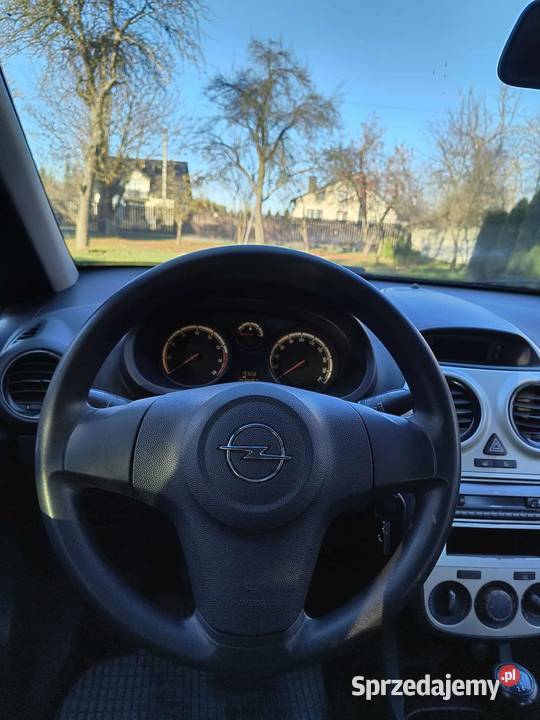 Opel Corsa 12LPG 145 bezwypadkowy Koniecpol