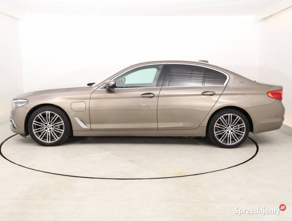 BMW 5 530e iPerformance 185KM Bielany Wrocławskie