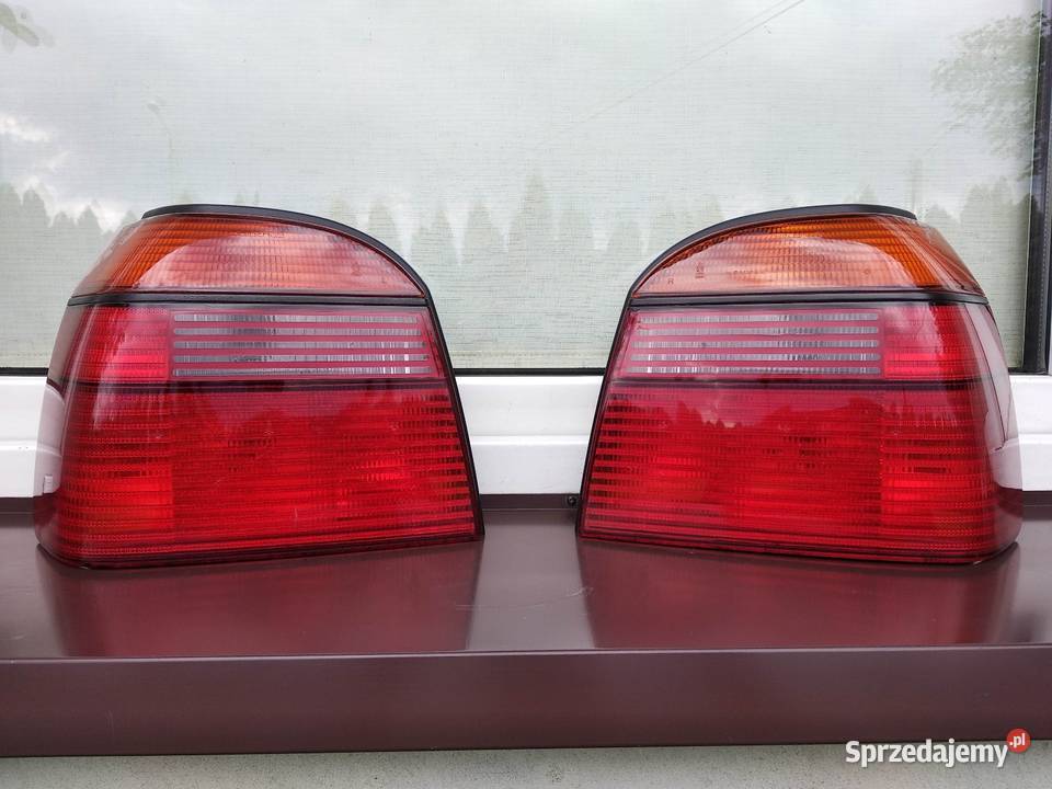 VW Golf MK3 III lampy tył tylne prawa lewa Sieradz