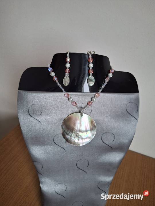 Naszyjnik z masy perłowej ze srebrnymi wstawk i Lublin sprzedam