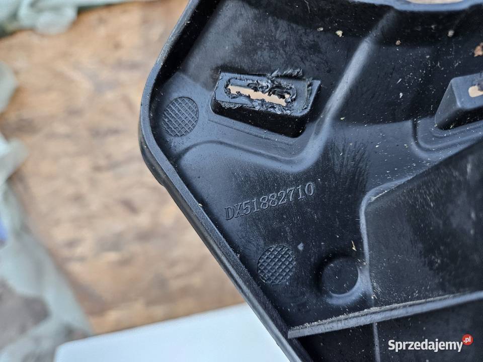 FIAT 500L UCHWYT PRAWY MOCOWANIE PRAWE HALOGENU Międzychód