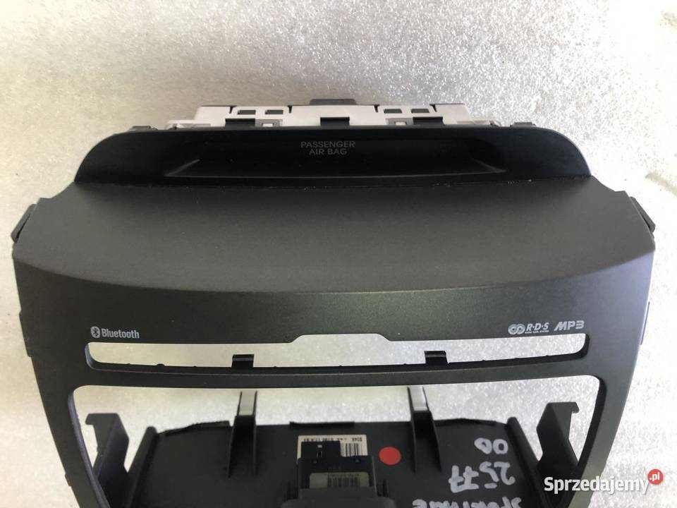 OSŁONA RAMKA RADIA U097813810 KIA SPORTAGE III osobowe sprzedam