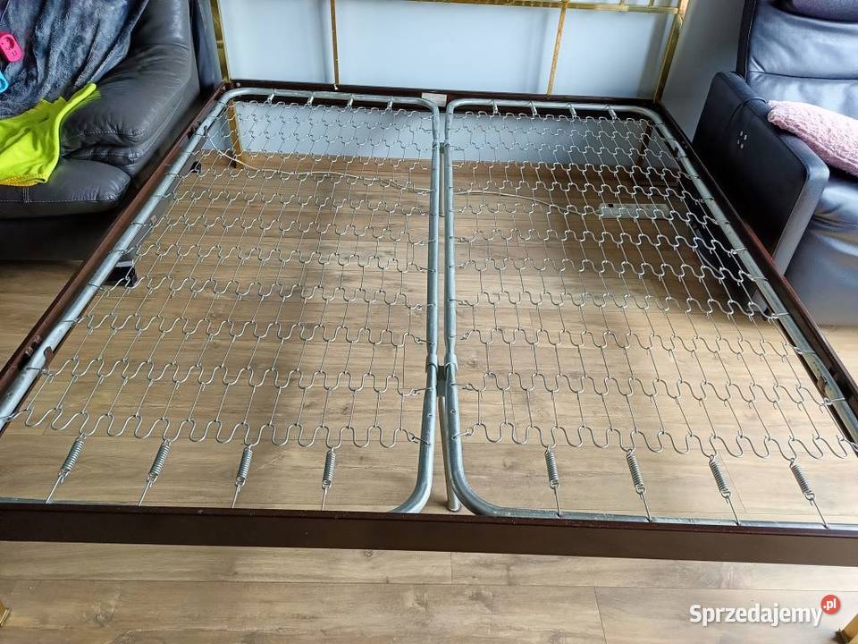 Włoskie łóżko z lat 60tychMosiądz Dobroń