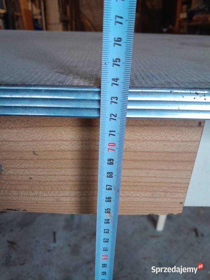 Stary stół kuchenny z szufladą zabytek PRL do Dąbrowa Górnicza