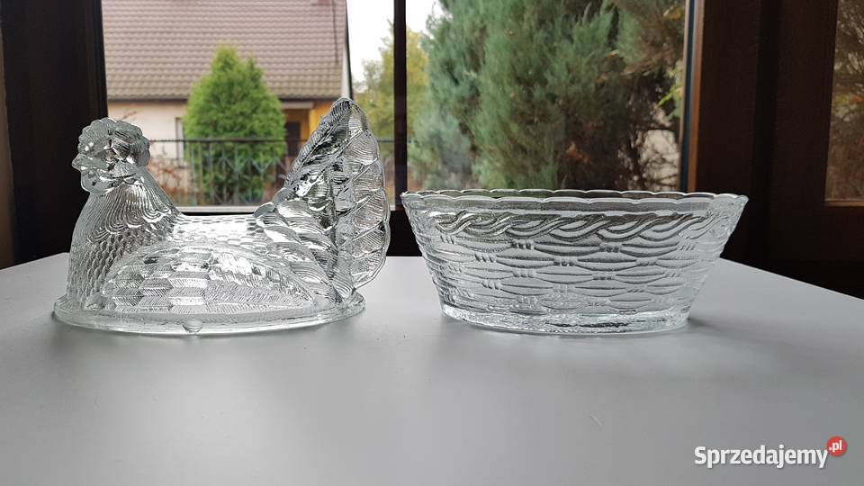 Duża bomboniera Kura Ząbkowice szkło PRL śląskie Dąbrowa Górnicza
