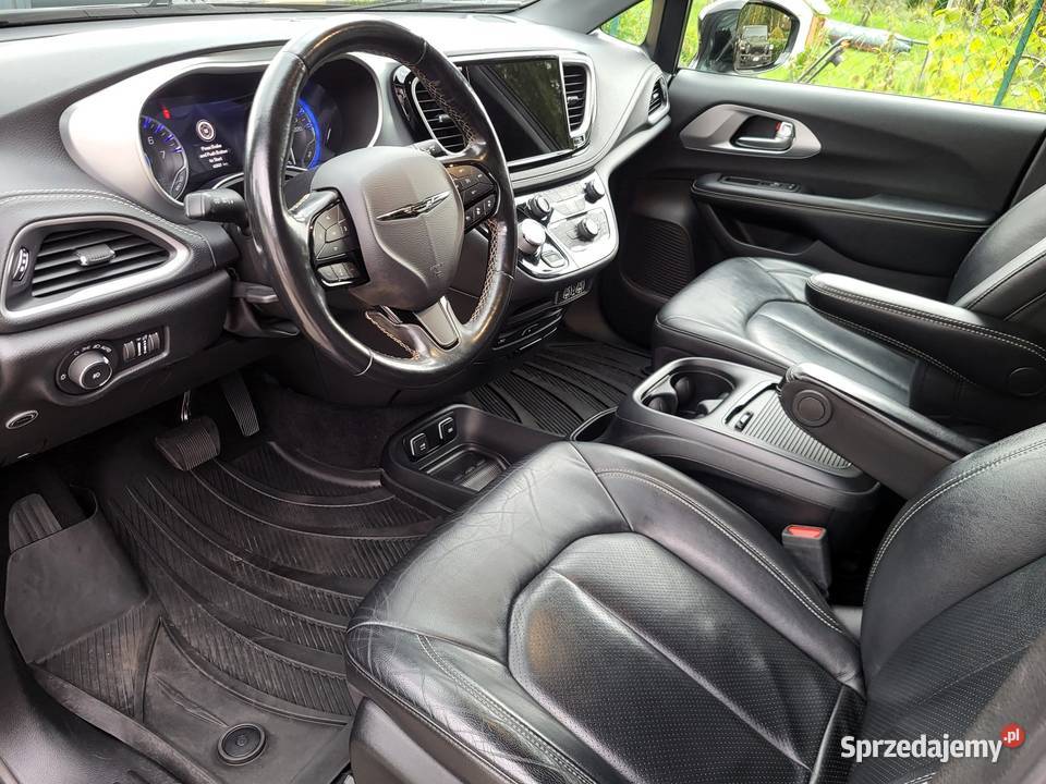 Chrysler Pacifica 36 AWD LPG radar odkurzacz Pacifica Poznań