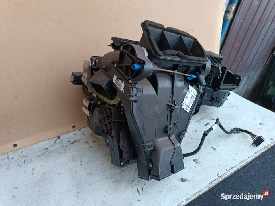 NAGRZEWNICA VW CADDY 2K 19 TDI 1T1819003DA osobowe