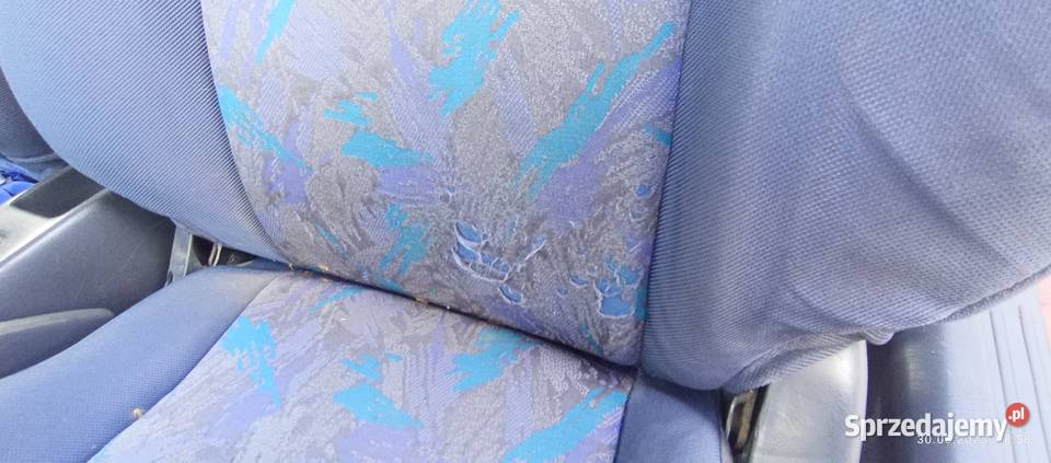 syndyk sprzeda samochód Toyota Paseo produkcji Radom