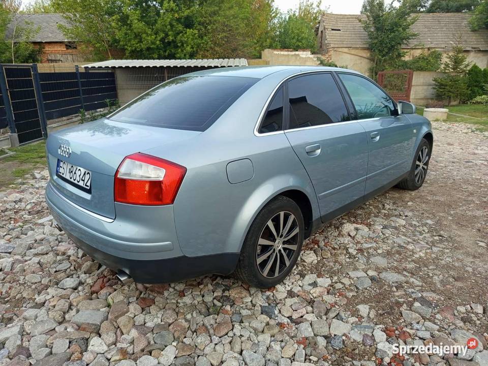 Audi A4 B6 24 Benzyna Automat gniazdo SD Rzeczków