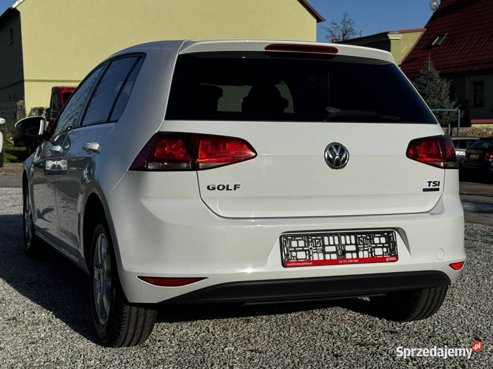 Volkswagen Golf VII 12 TSI 87 5drzwi Bały 2 kpl bluetooth Golf Strzegom