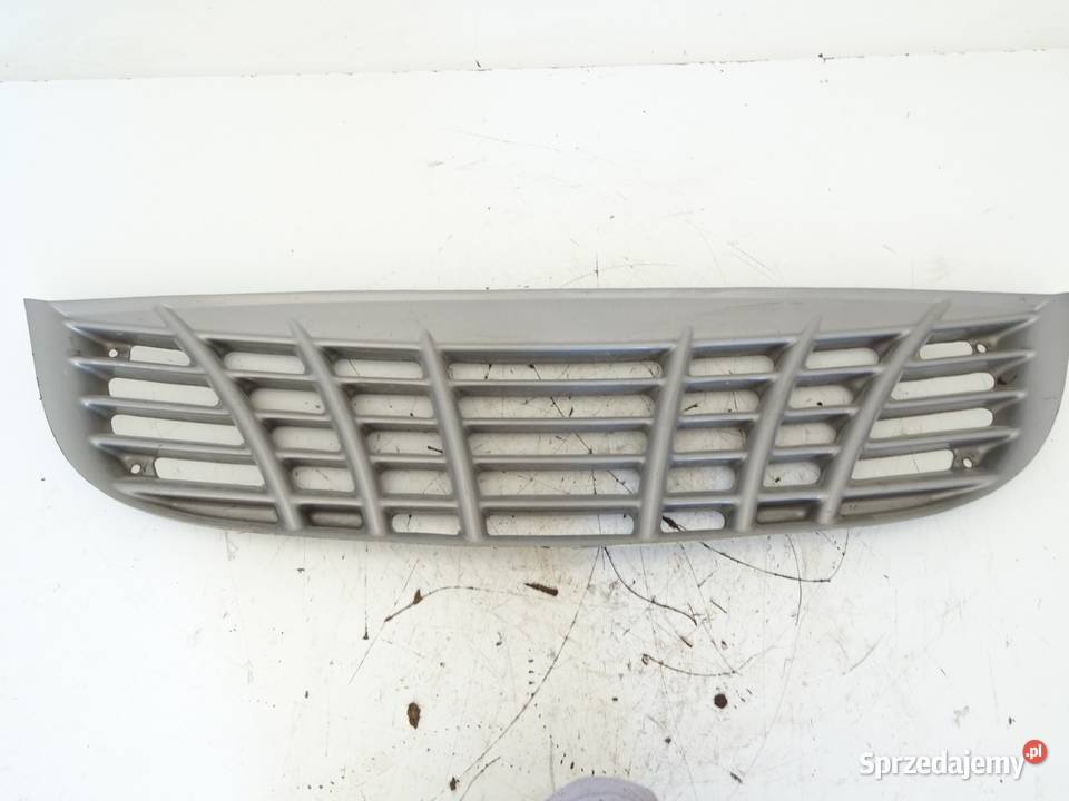 ATRAPA GRILL ISUZU N Van minibus KRATA