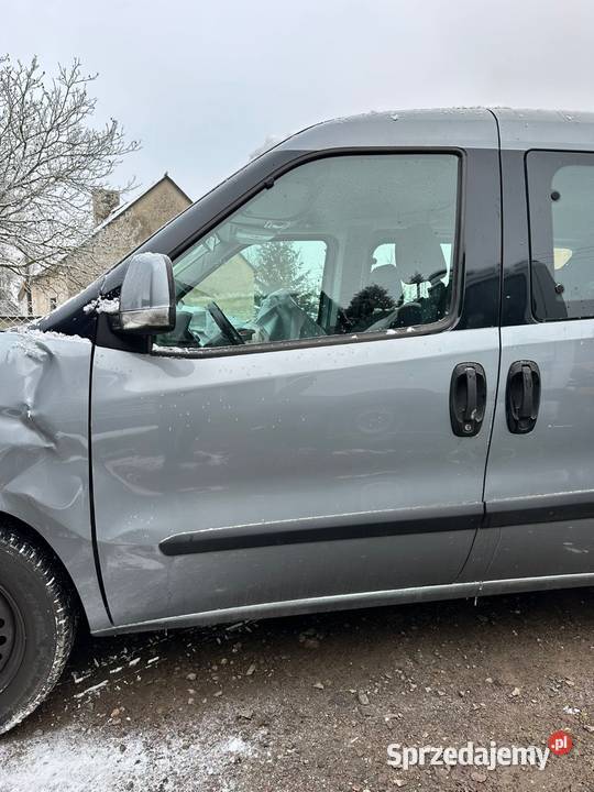 Drzwi tylne skrzydełko we doblo 2 combo d kolor Łazy