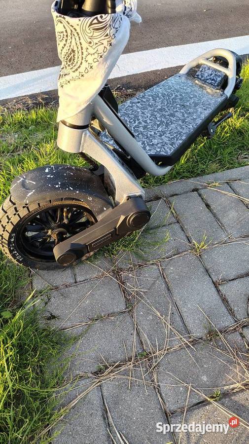 Hulajnoga elektryczna Kukirin A1 Pojazdy elektryczne pomorskie